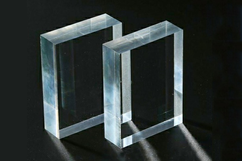 Acrylglasfenster