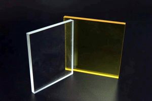 Getöntes Acrylglas transparent